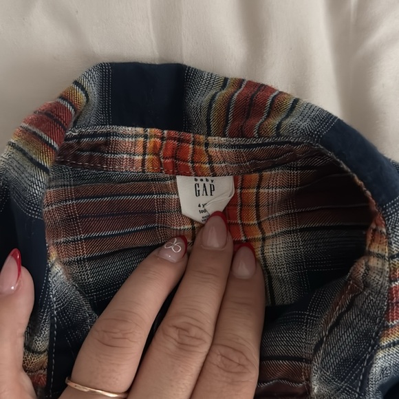 Boys long Sleeve Button down - Picture 2 of 3